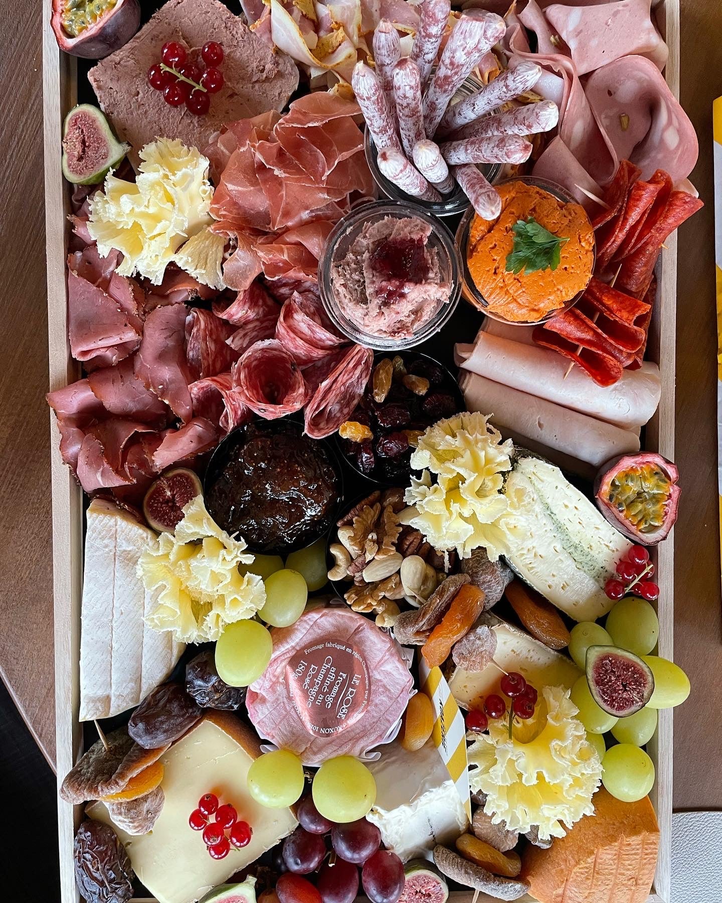 Kaas- en charcuterieplank