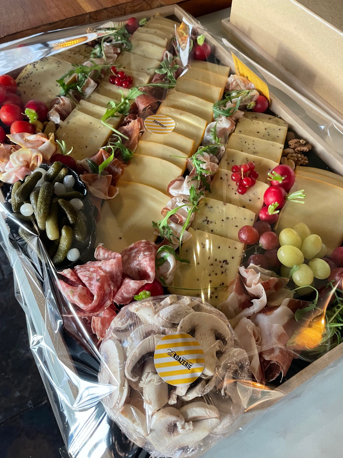 Raclette in sneetjes (toestel met pannetjes)